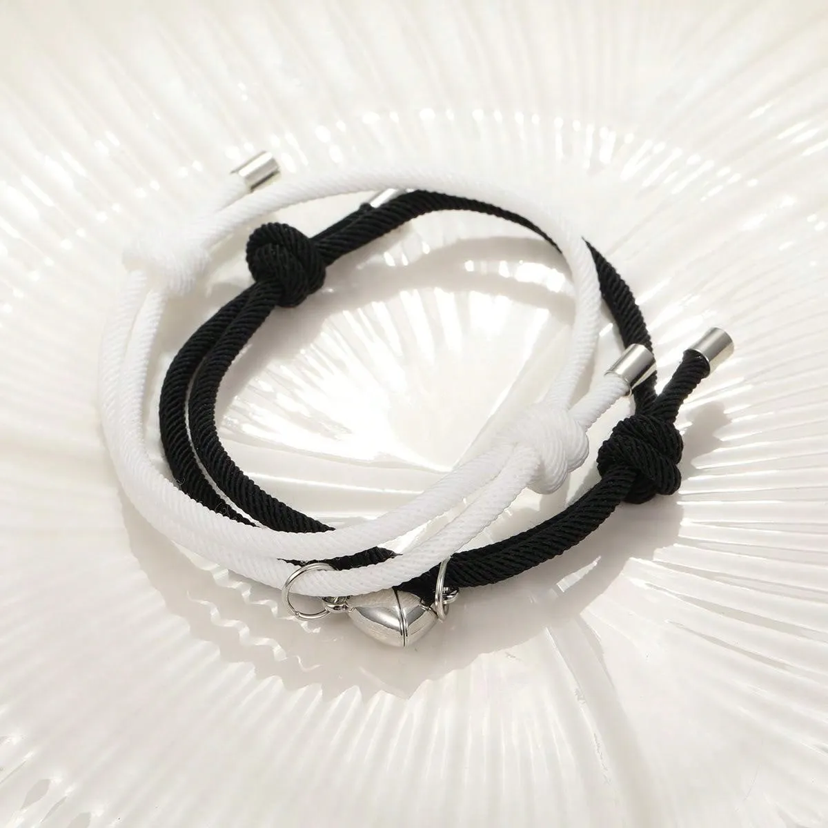 2Pcs Braided Love Heart Magnetic Couple Bracelets Matching Bracelets Couple