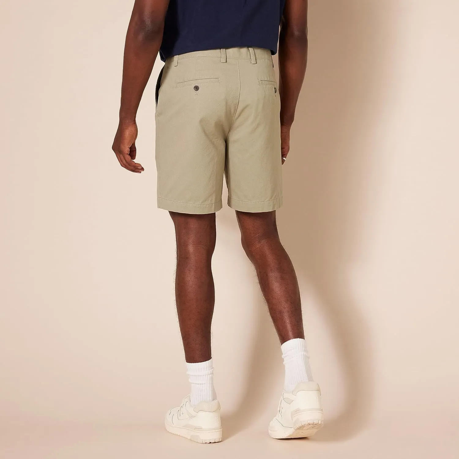 Amazon Essentials Men's Slim-Fit 7" Chino Short