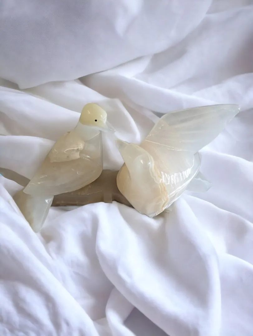 Carved Onyx Marble Love Birds