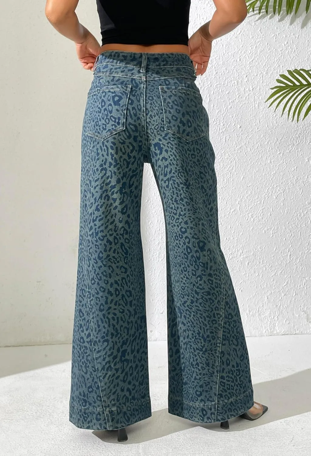 heipeiwa Women's Leopard Rhinestone Flare Jeans High Waist Bell Bottom Wide Leg Baggy Stretch Denim Pants