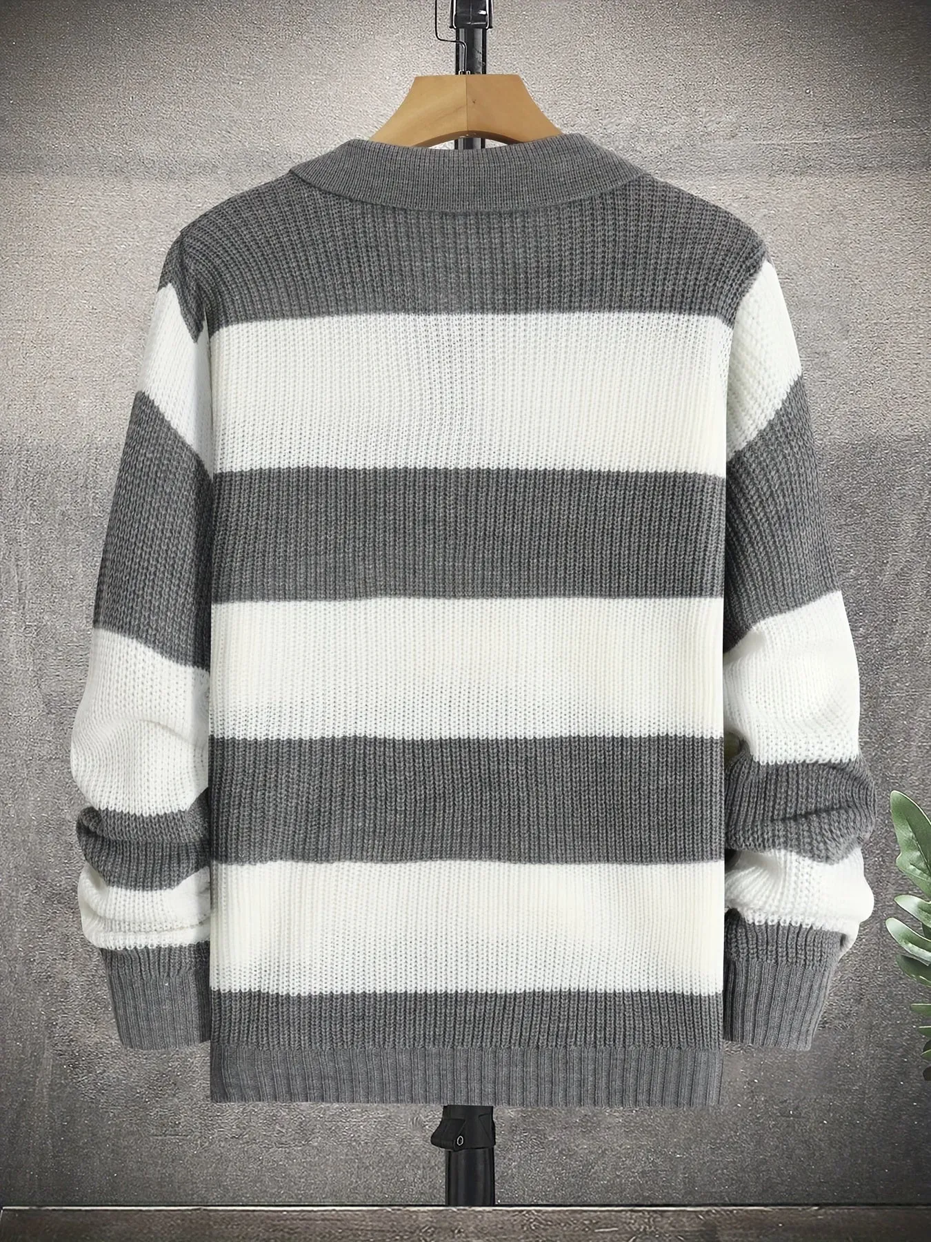 JANLUX | Striped Knitted Pullover with Long Sleeves Sweater
