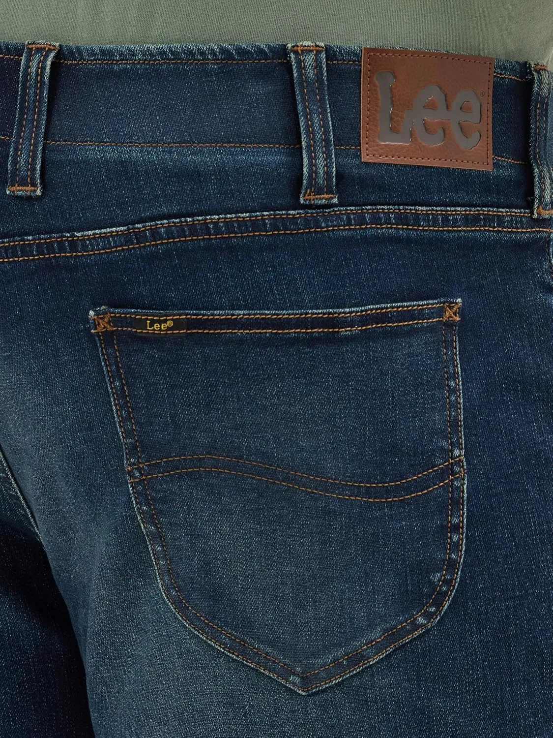 Lee Men's Big & Tall Extreme Motion Relaxed Straight Jean