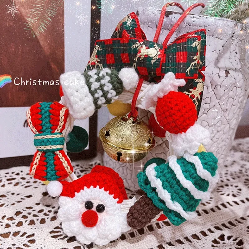 TAPTES® Car Rearview Mirror Christmas Wreath Pendant Decoration for Tesla Model S/3/X/Y/Cybertruck