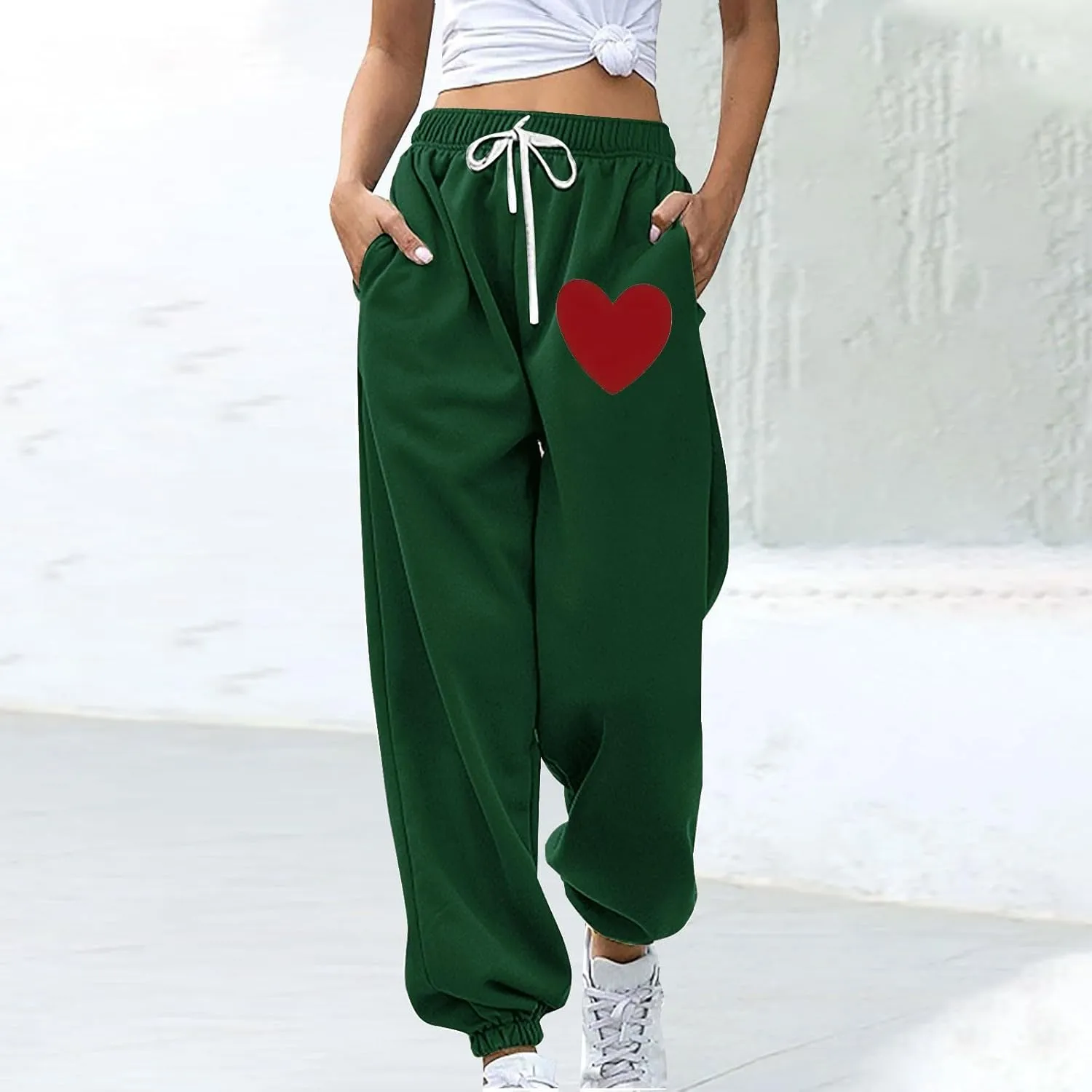 Women Heart Print Sweatpants High Waist Baggy Sweatpants Joggers Sport Active Trousers Workout Pants with Pockets